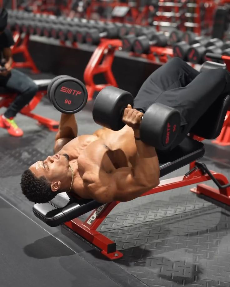 How to Perform a Decline Bench Press_ Set Up…